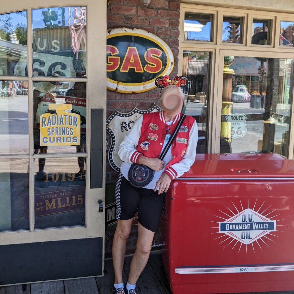 Carsland Jacket L incl tire purse, shirt S, black checkered leggings L, ears